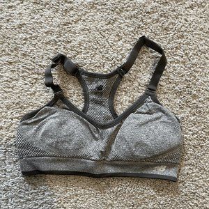 New Balance Sports Bra Size S Gray